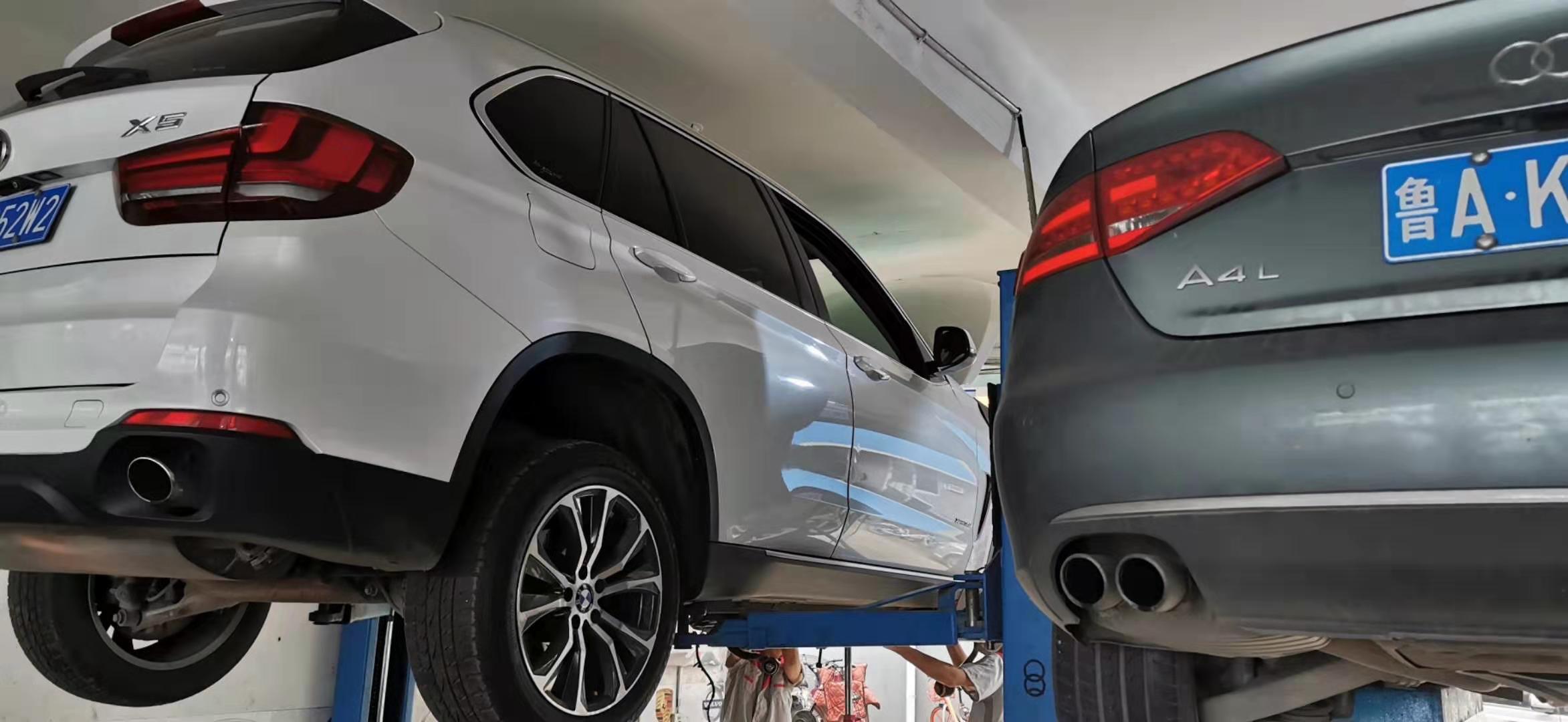 汽車電氣設(shè)備是由哪些部分組成？